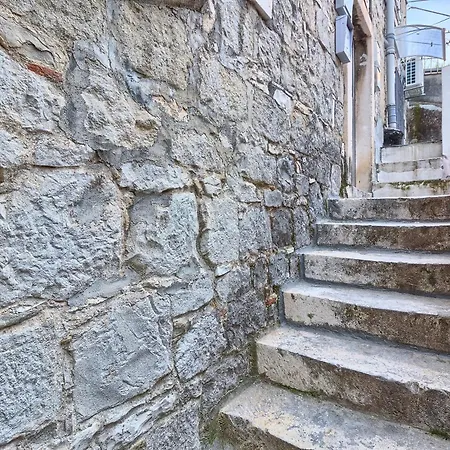 2 Apartment